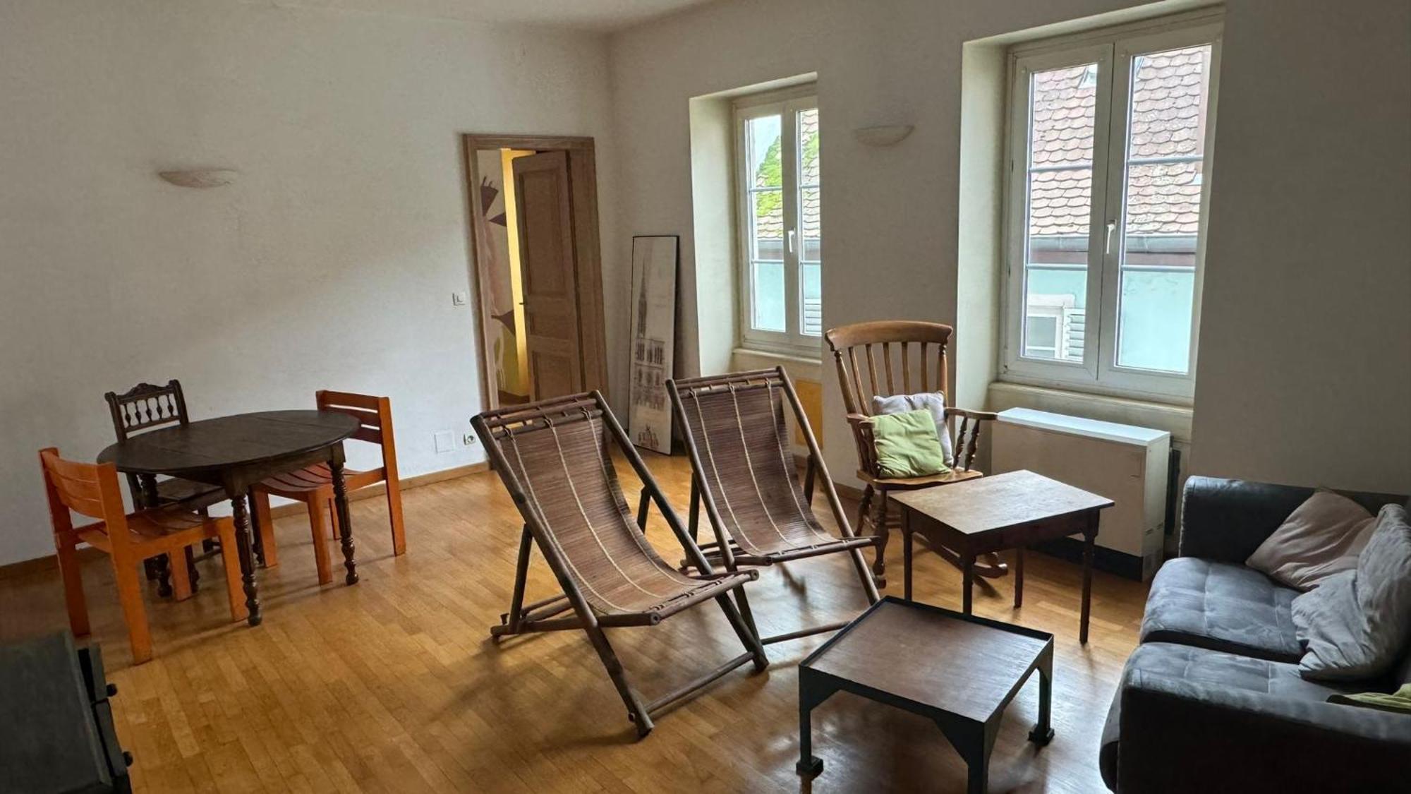 Brant Academy Petite France Hostel