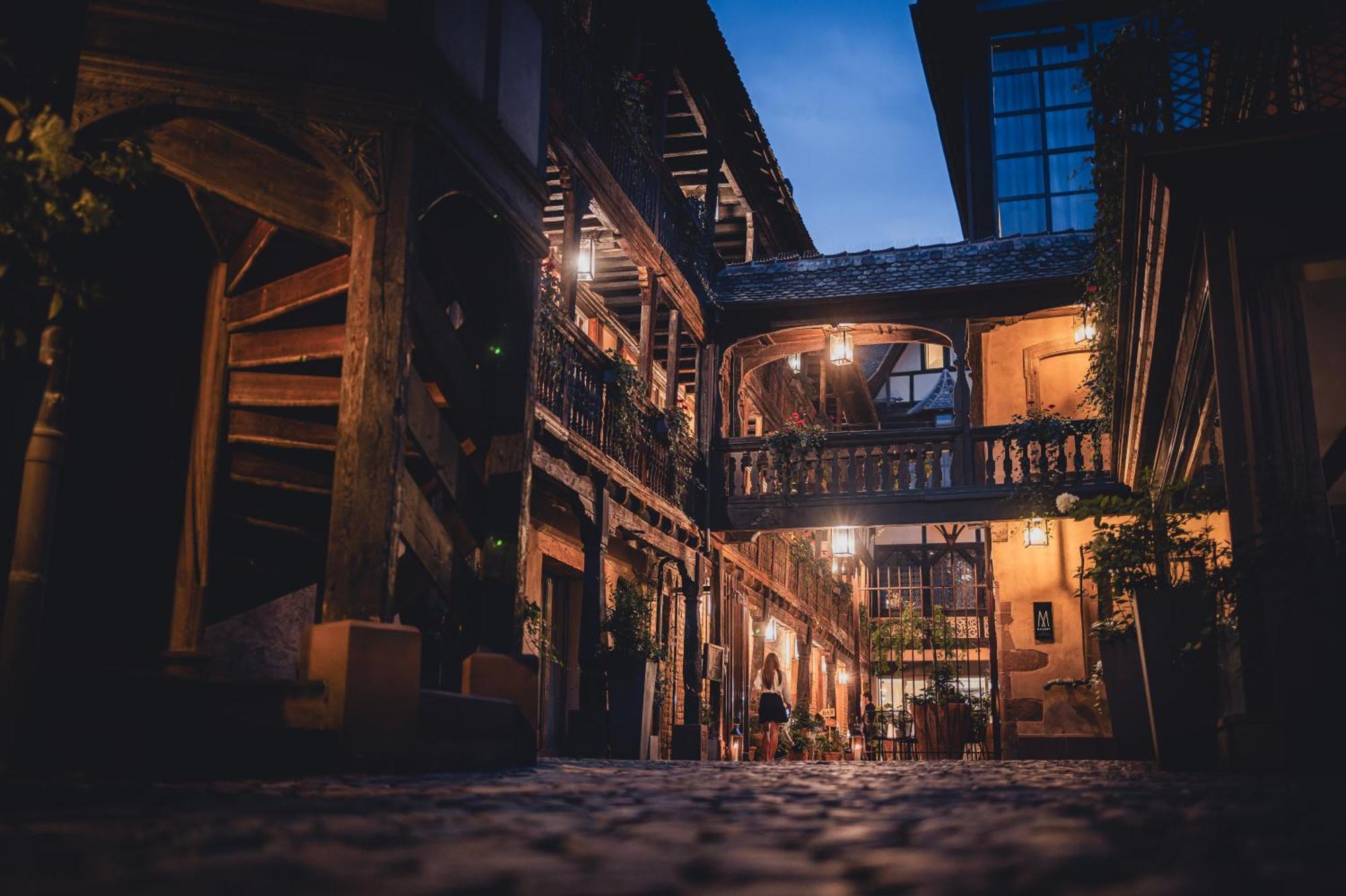 Cour Du Corbeau - Mgallery Hotel 4*