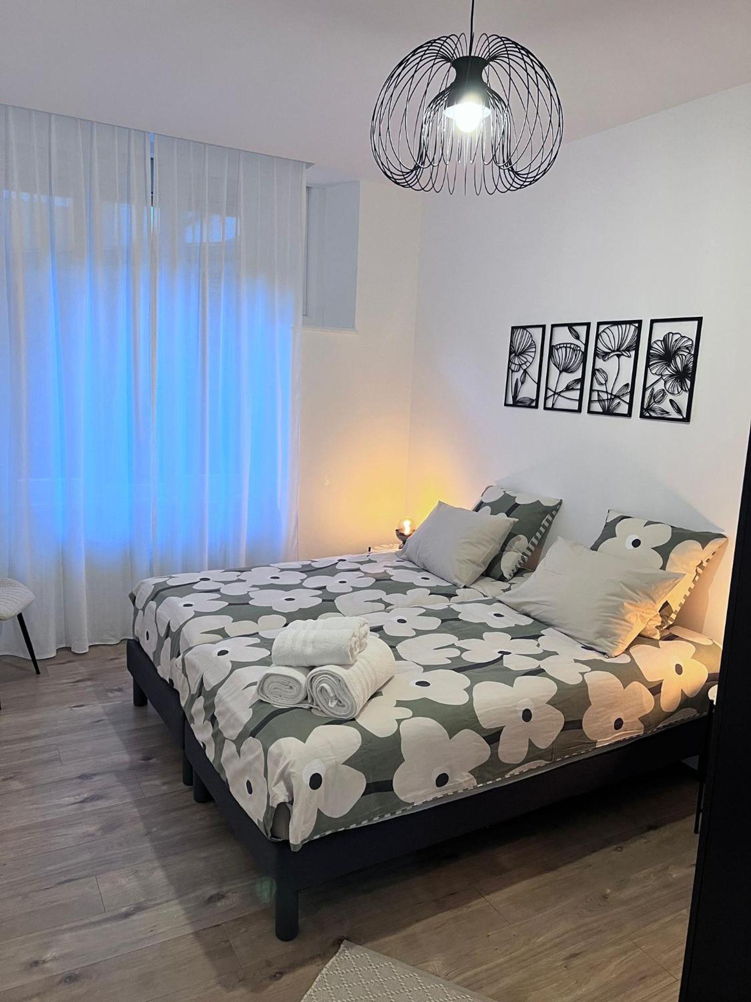 Le Rapp 6, De Standing 3 Chambres, 7 Personnes &1 Bebe, Cosy Et Familial Ultra Equipe Emplacement Ideal Proche Gare Centre Marches De Noel Quartier Tribunal Contades Appartement Straatsburg