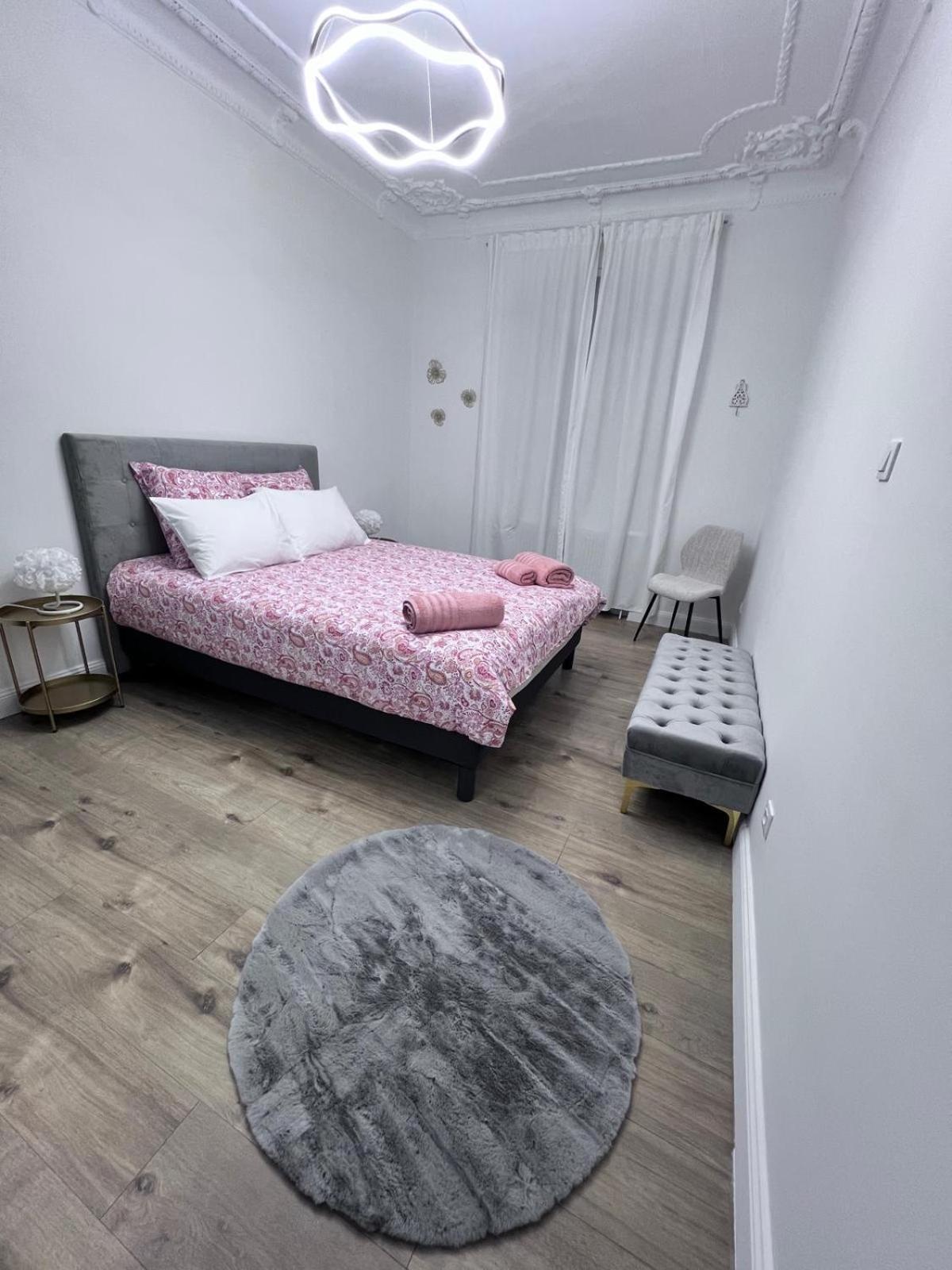 Le Rapp 6, De Standing 3 Chambres, 7 Personnes &1 Bebe, Cosy Et Familial Ultra Equipe Emplacement Ideal Proche Gare Centre Marches De Noel Quartier Tribunal Contades Appartement