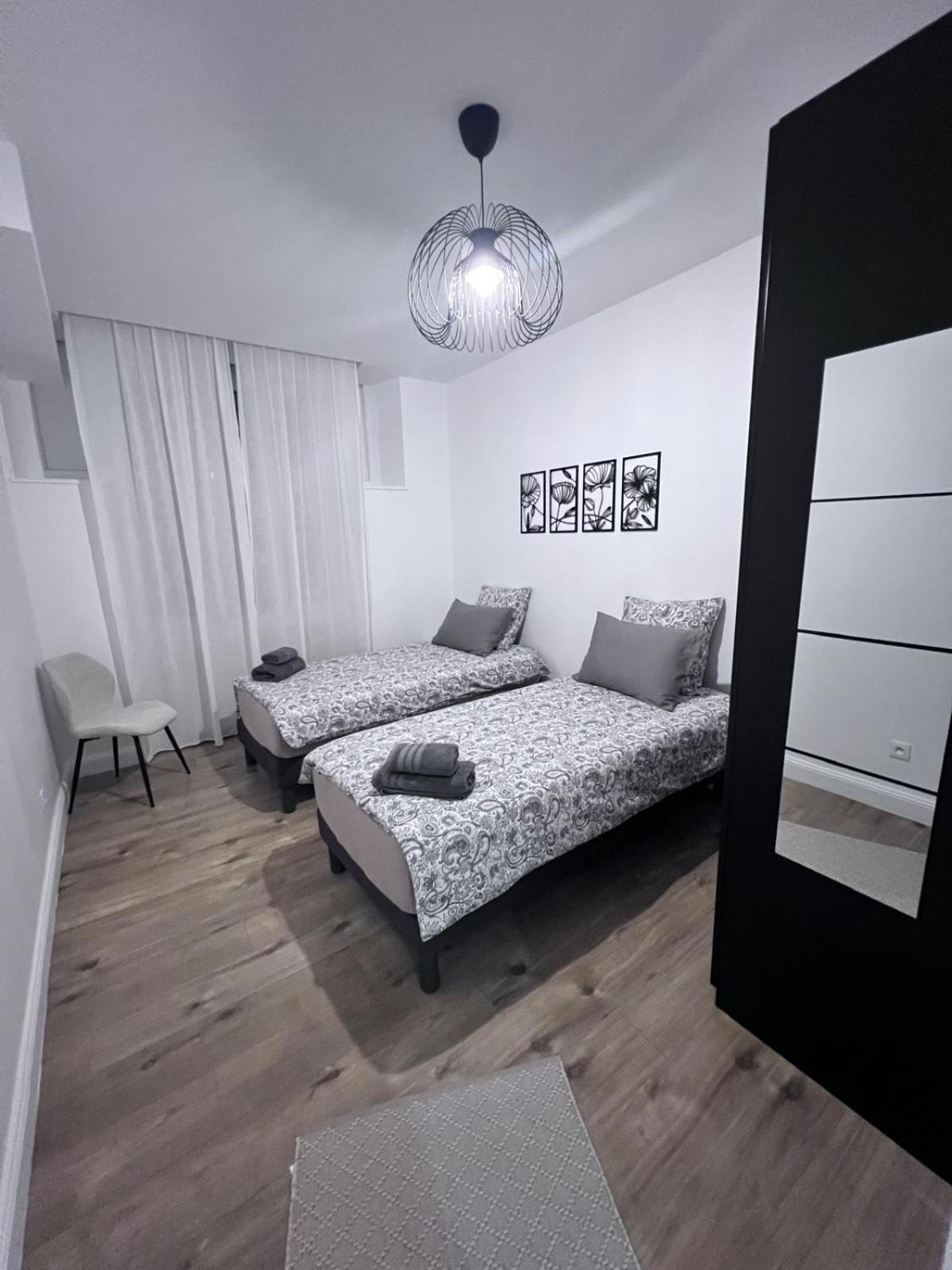 Le Rapp 6, De Standing 3 Chambres, 7 Personnes &1 Bebe, Cosy Et Familial Ultra Equipe Emplacement Ideal Proche Gare Centre Marches De Noel Quartier Tribunal Contades * Straatsburg