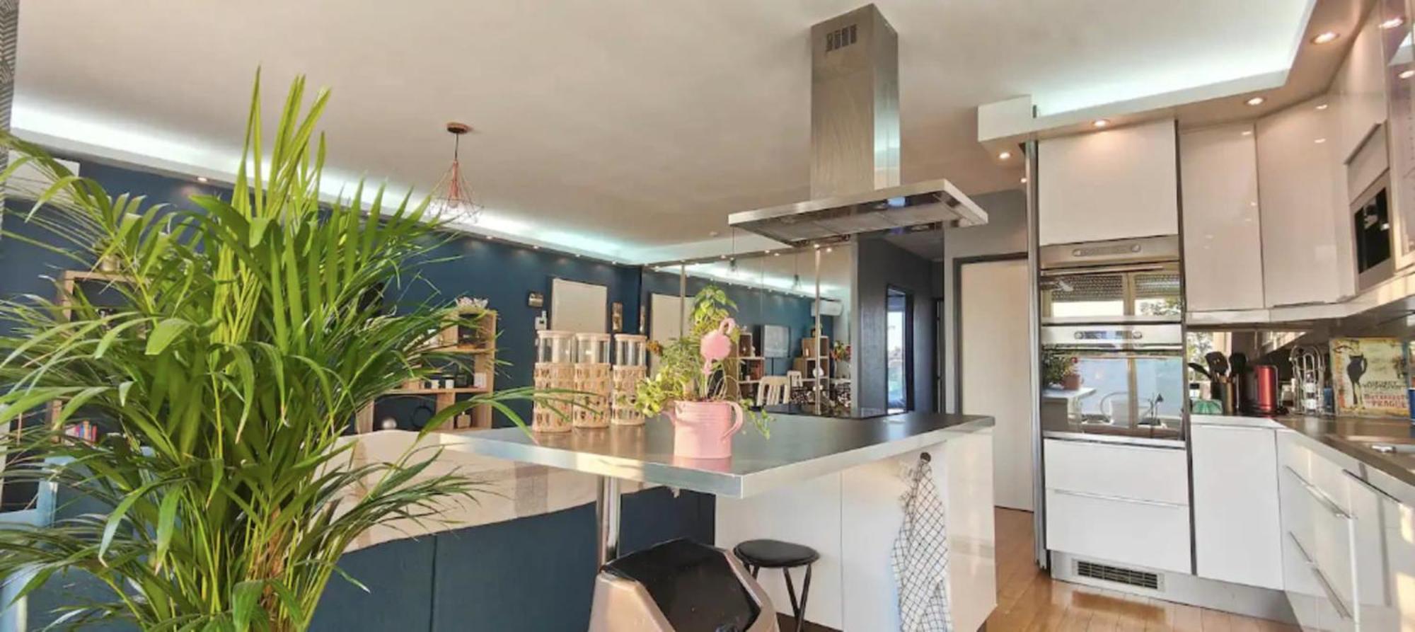 Spacious Flat With Terrace And Cathedral View *