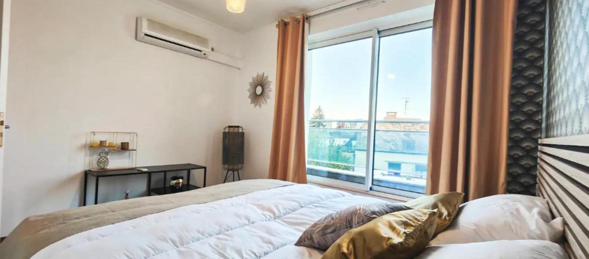 Apartment Spacious Flat With Terrace And Cathedral View