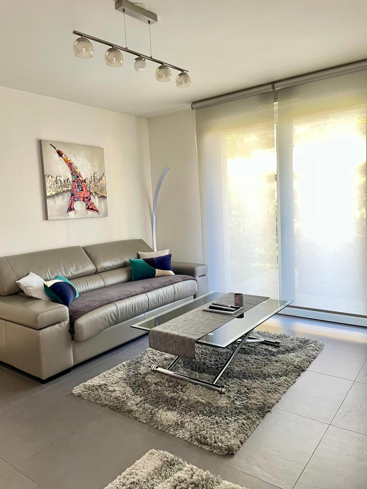 Appartement Robertsau, Jardin En Straatsburg