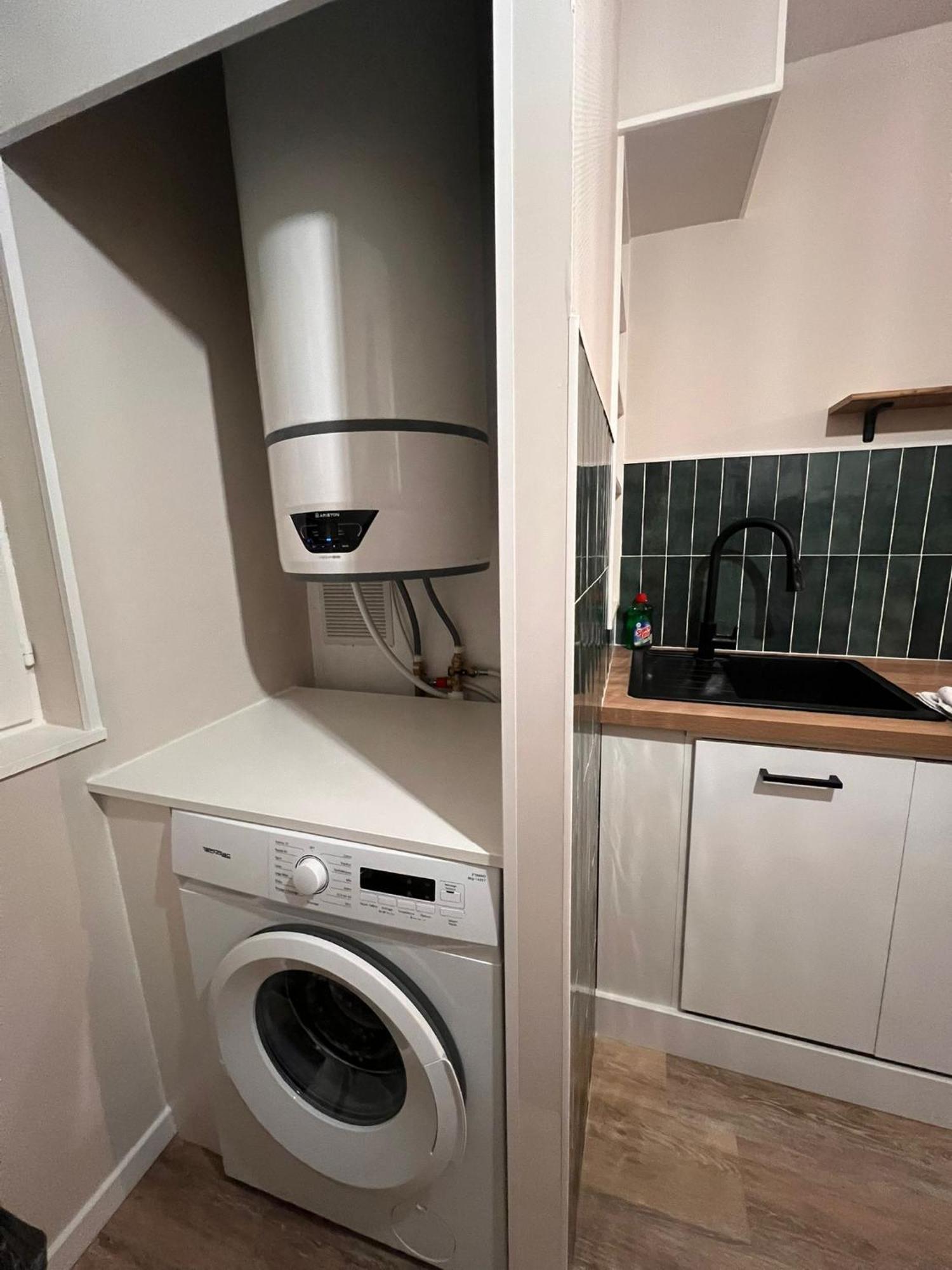 New, T2 Neuf Proche Parlement Apartment *