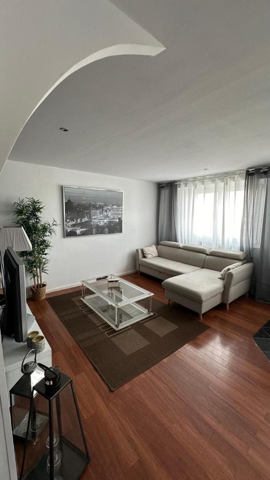 Apparemment Spacieux Et Lumineux Pour 6 Voyageurs Apartment