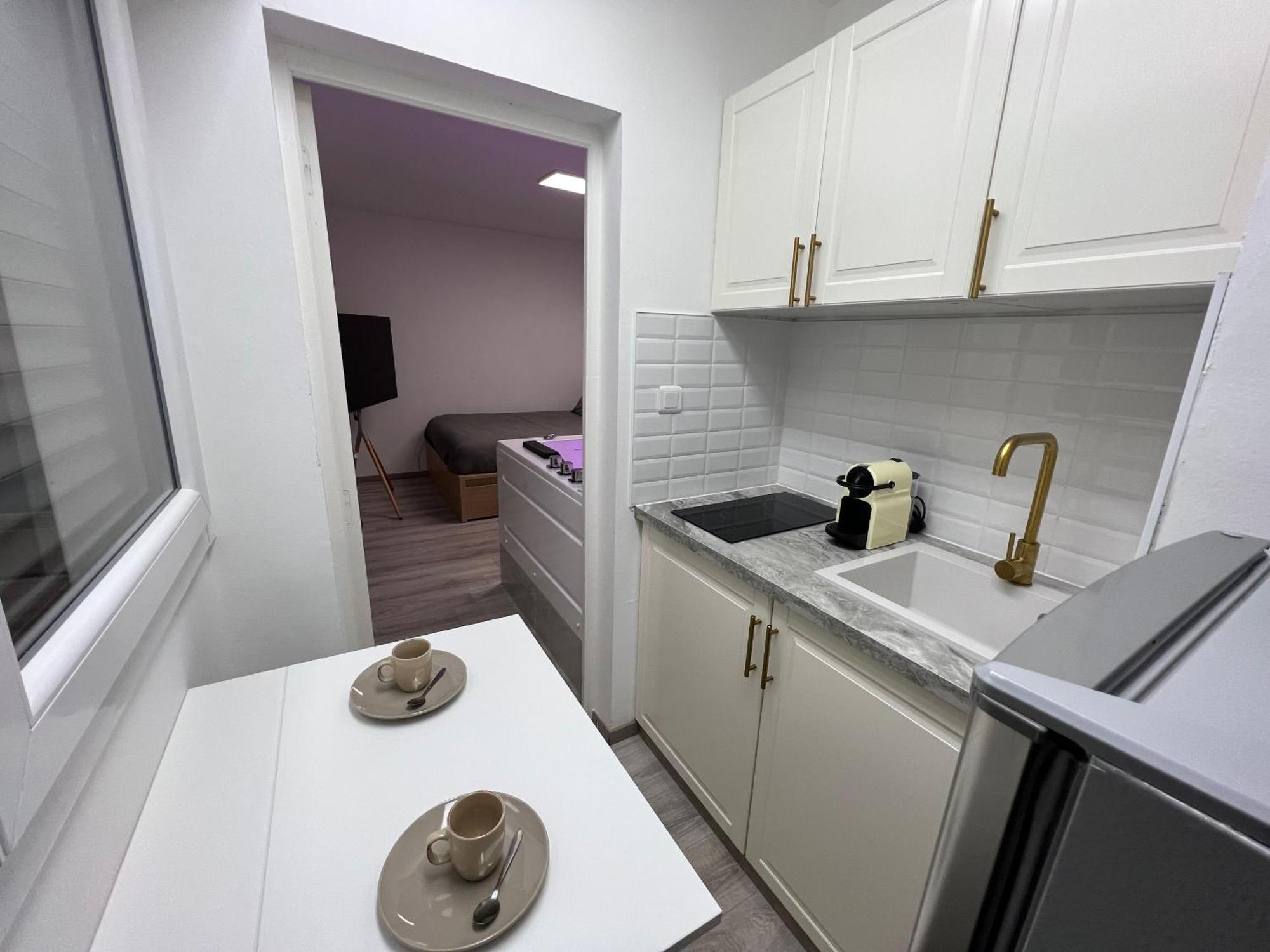 Apartment Avec Jacuzzi Proche Du Centre *