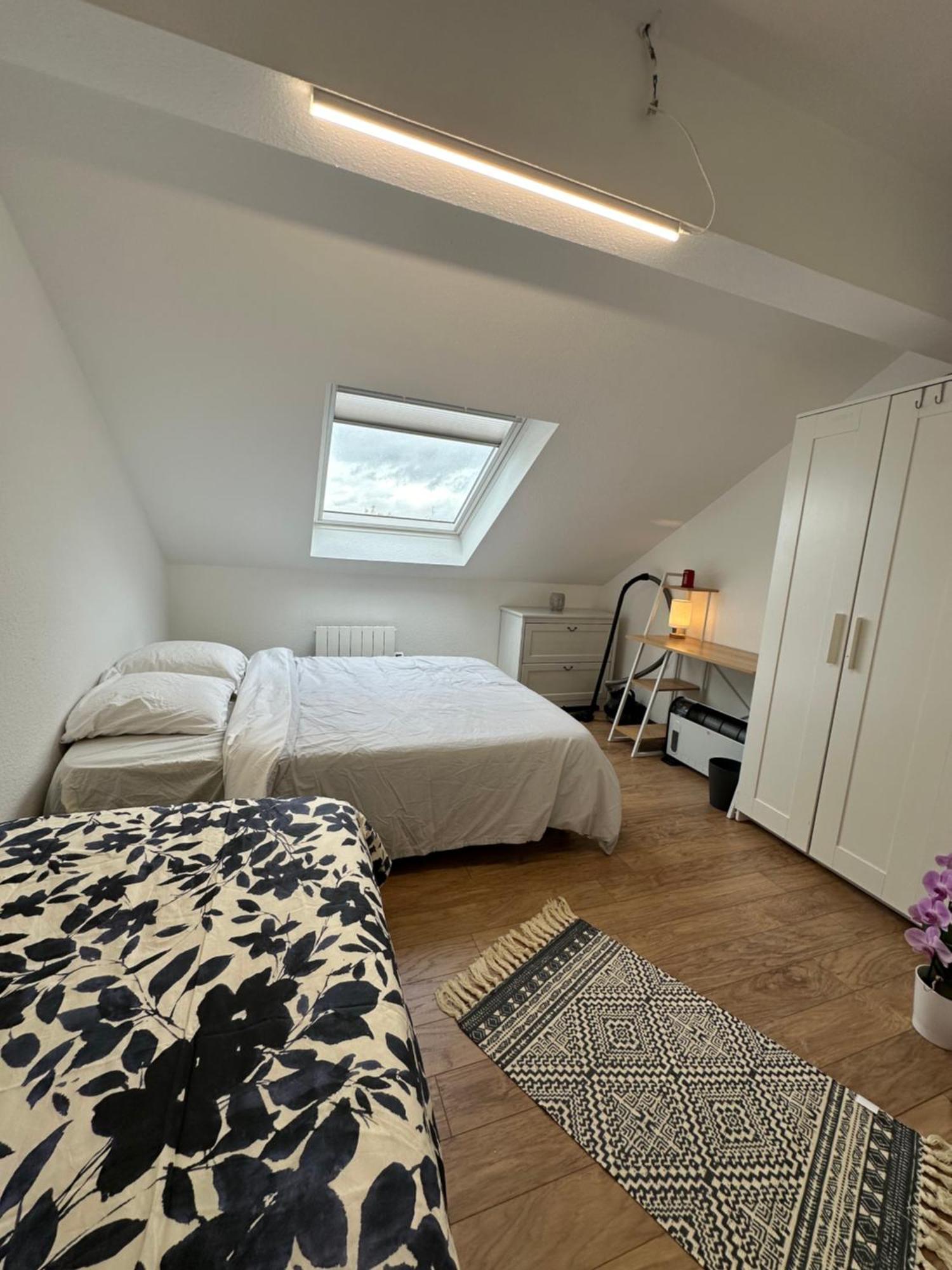 Rafaelle Strasbourg