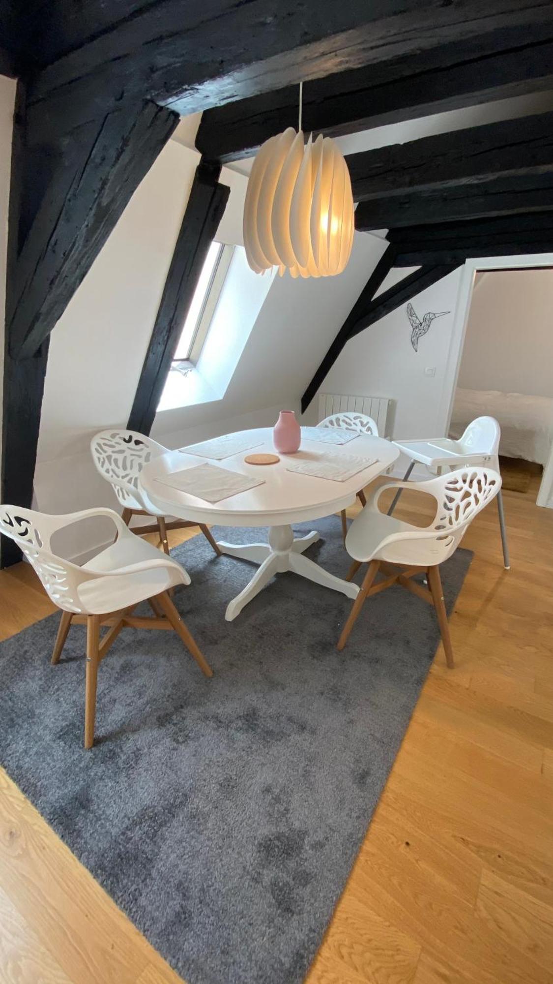 Homestay Chambre Hyper Centre-ville Au Coeur Des Marches De Noel