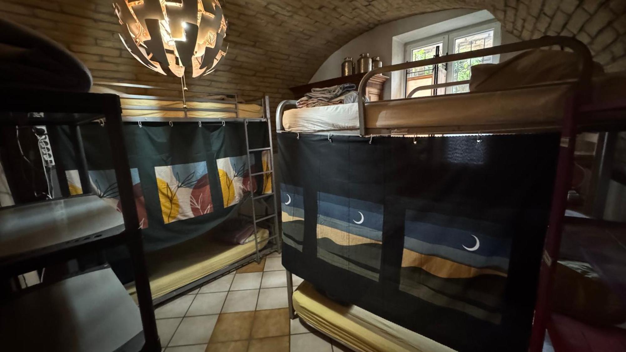 Brant Academy Petite France Hostel