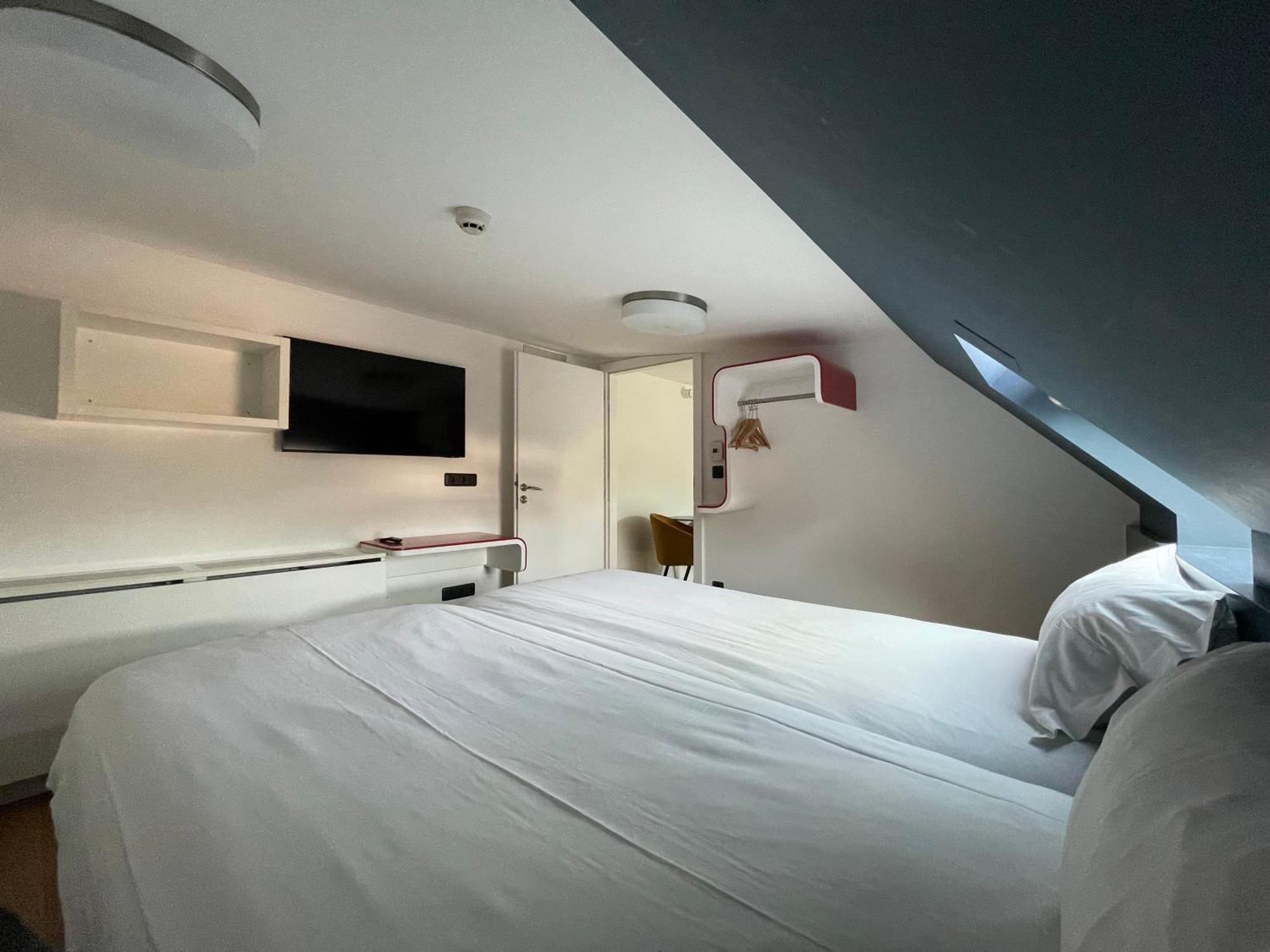 Hotel Clapclap Hotel, Food & Bar Strasburg