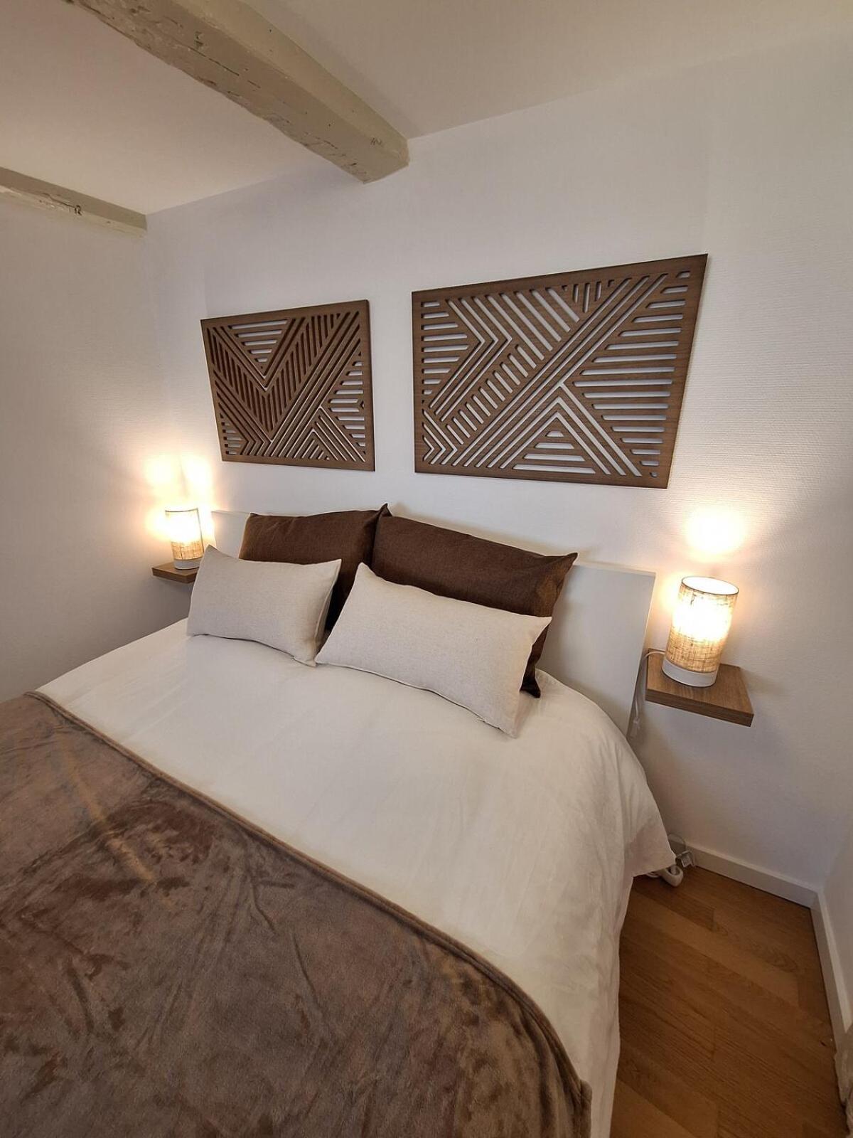 Cigogne Doree - Centre Historique Apartment *