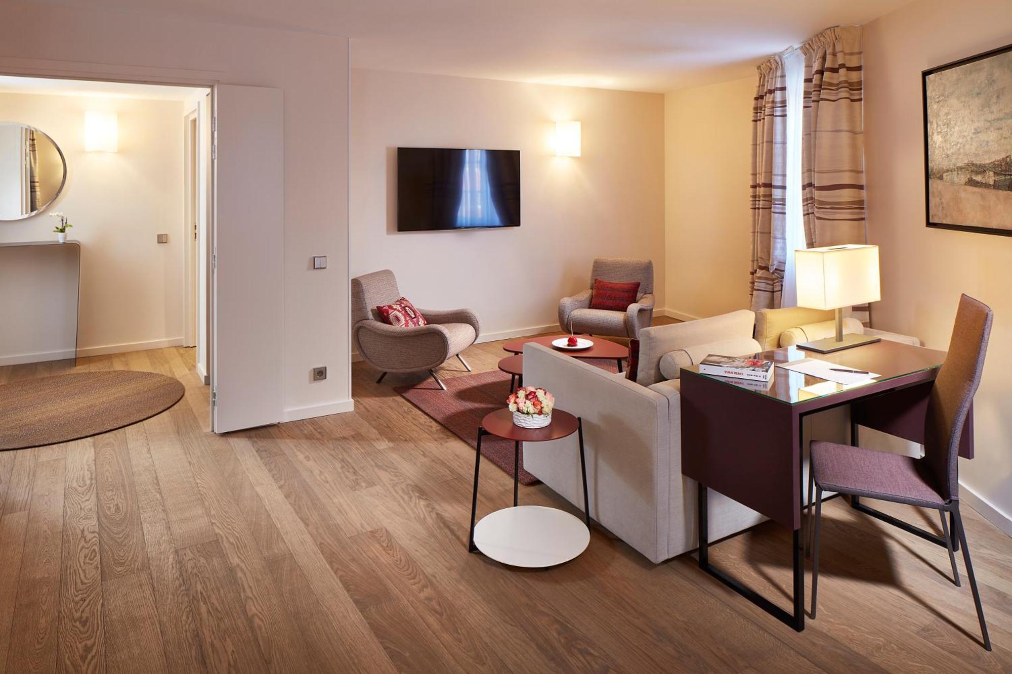 & Regent Petite France Hotel
