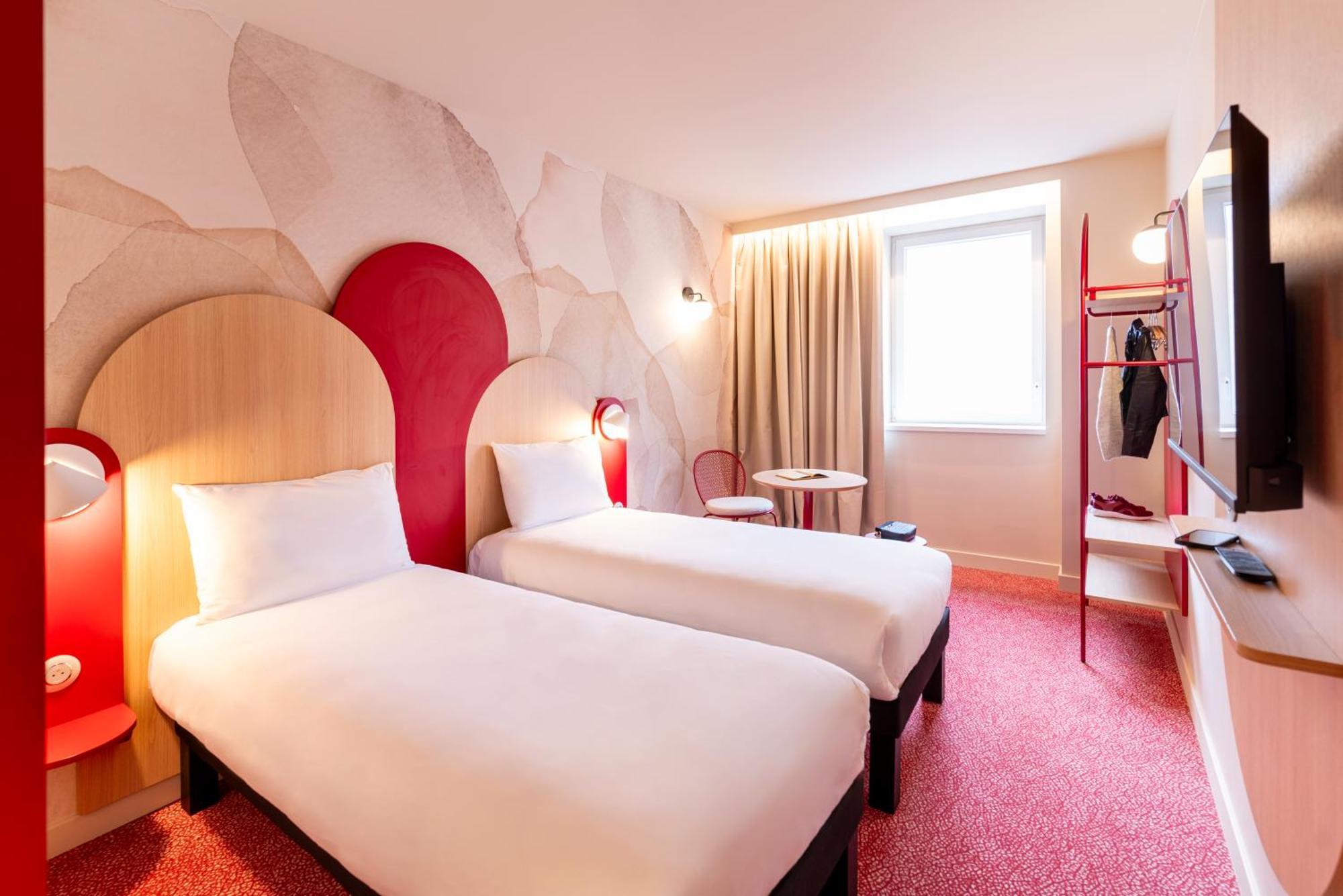 Ibis Styles Centre Republique Hotel