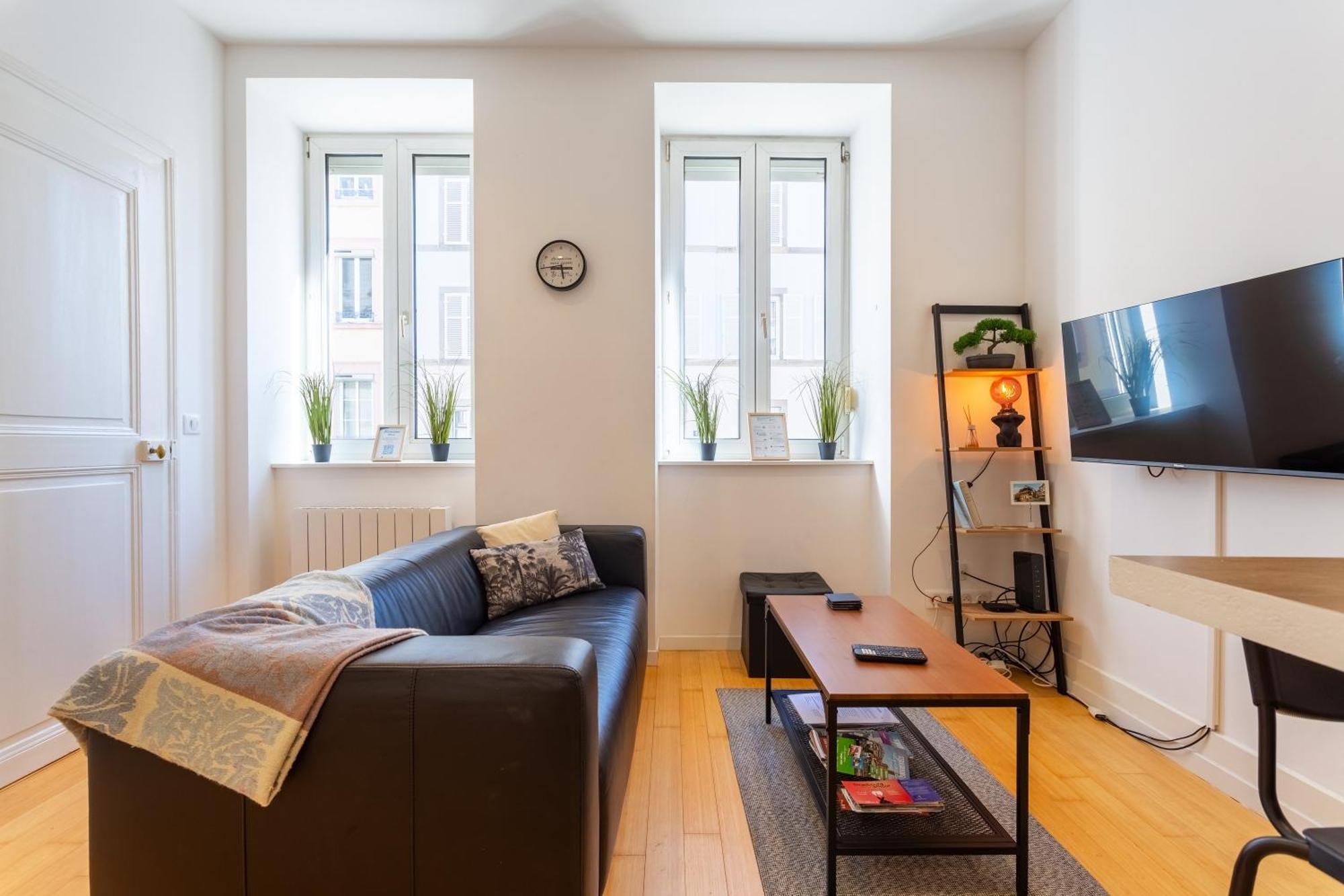 L'elegant - 3 Pieces Proche Musee D'art Moderne Et Gare Apartment *