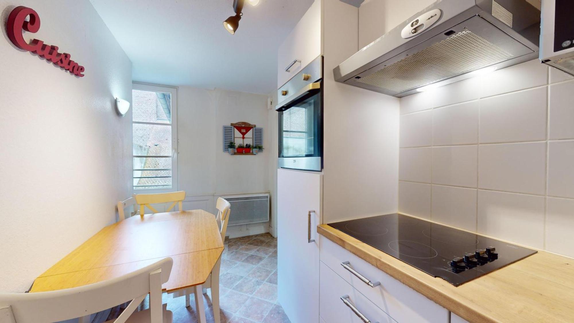 70 M² Center *