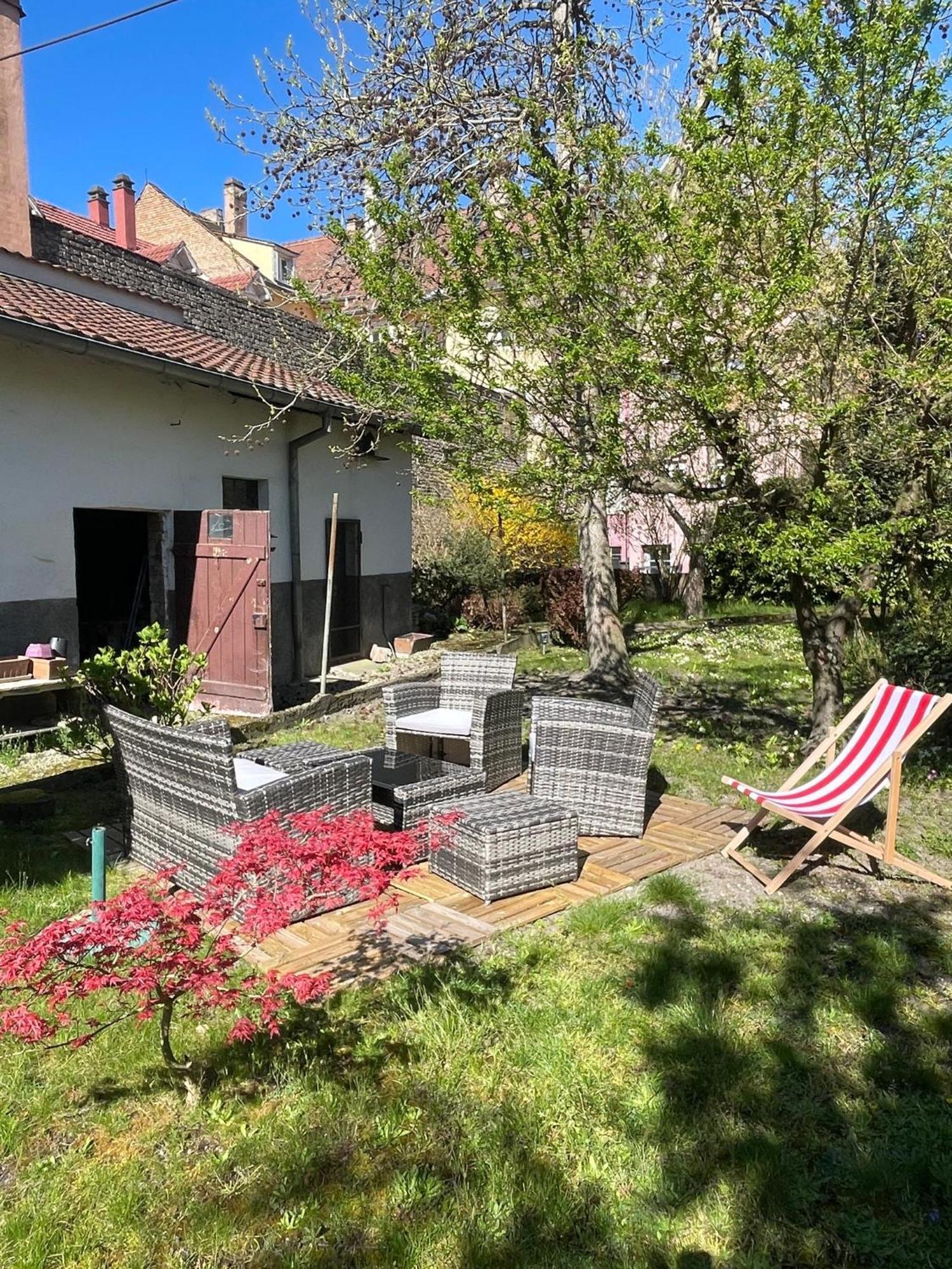 Petit Manoir En - Parking Prive - 15 Min Hyper-centre Holiday home