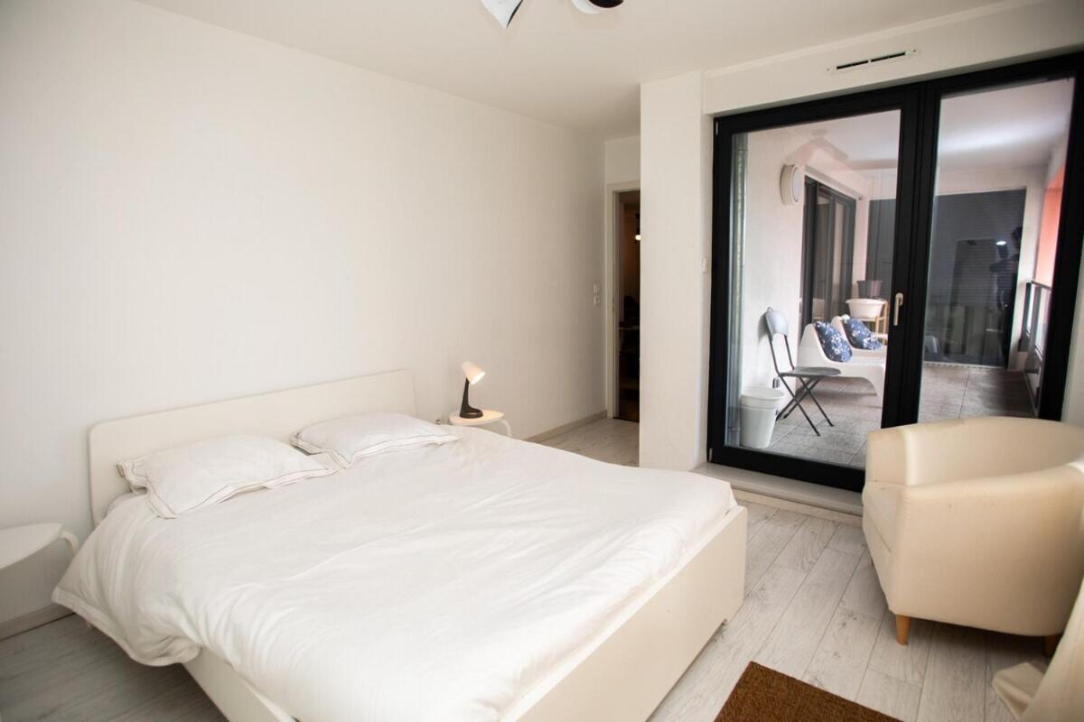 Moderne Au Centre Apartament *