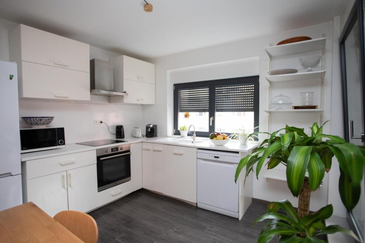 Moderne Au Centre Apartament