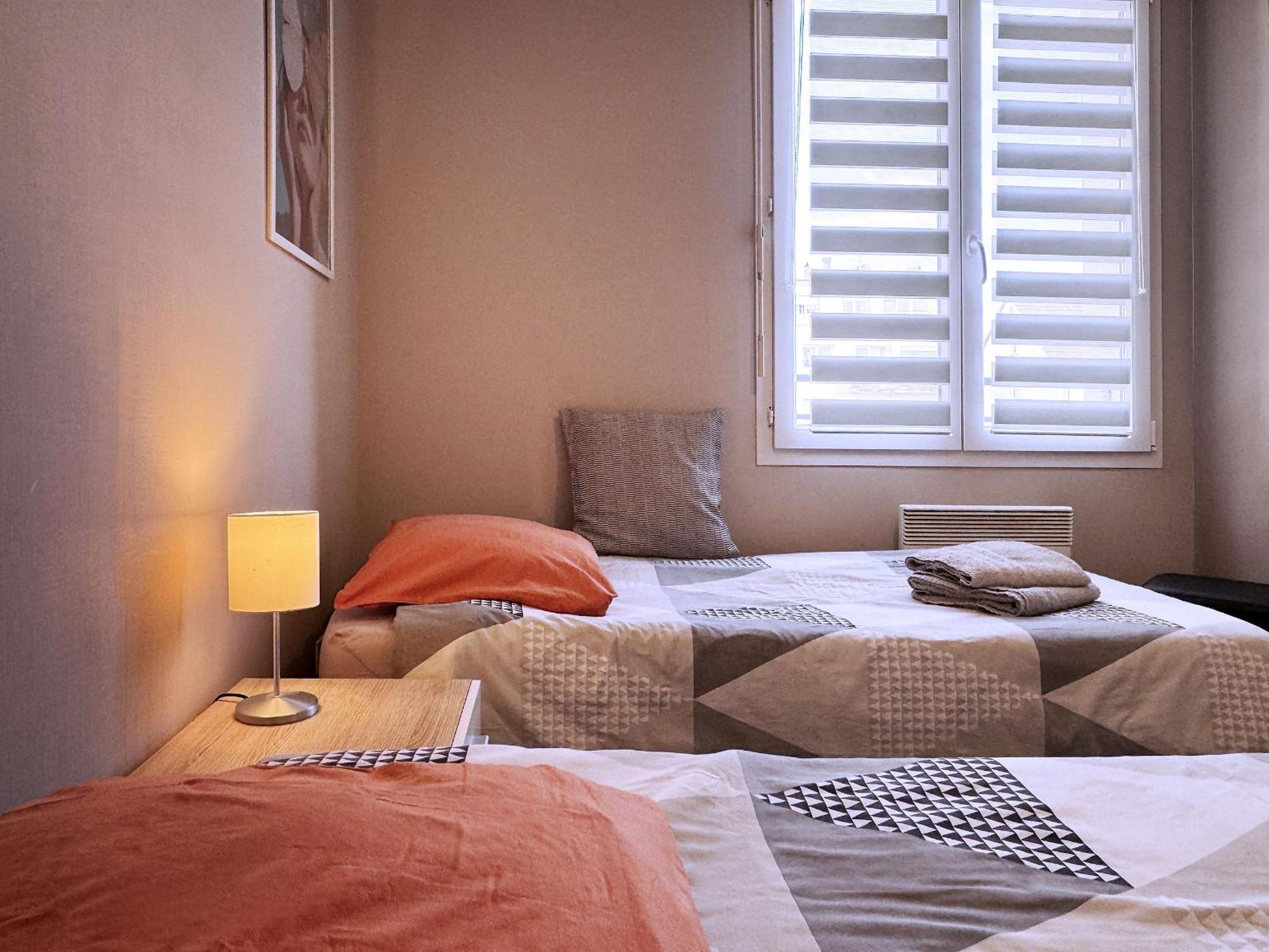 Appartement Joli 3p Avec Terrasse Et Garage Proche Centre *