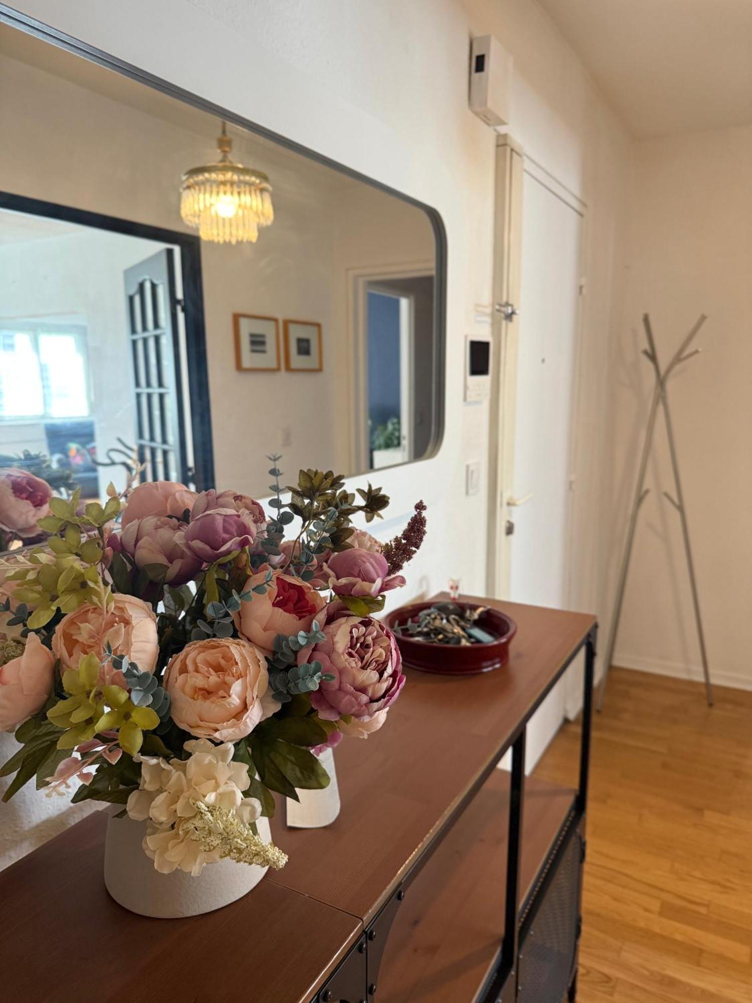 Iii 135m2 Esplanade Apartment