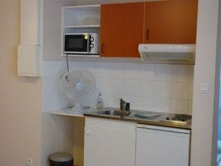 Centre Aparthotel 3*