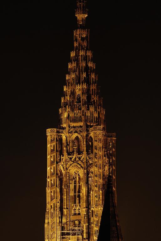 Mercure Centre Gare Hotel 4*