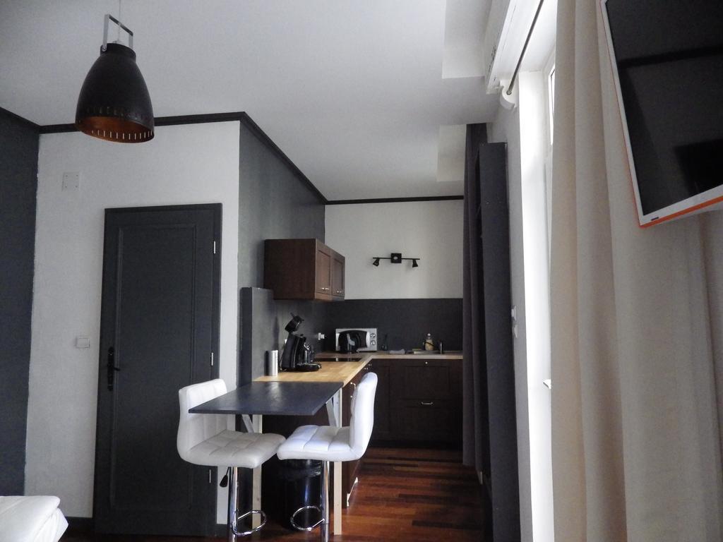 Appartement Charmant Studio A *