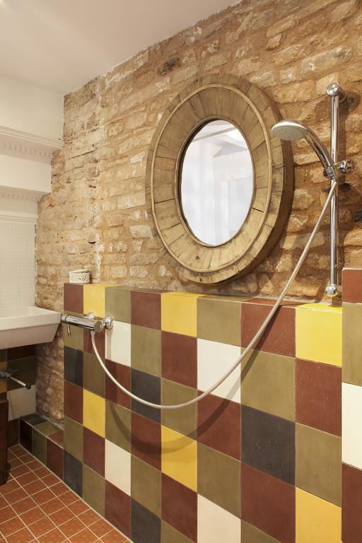 Le Chut - Petite France Hotel