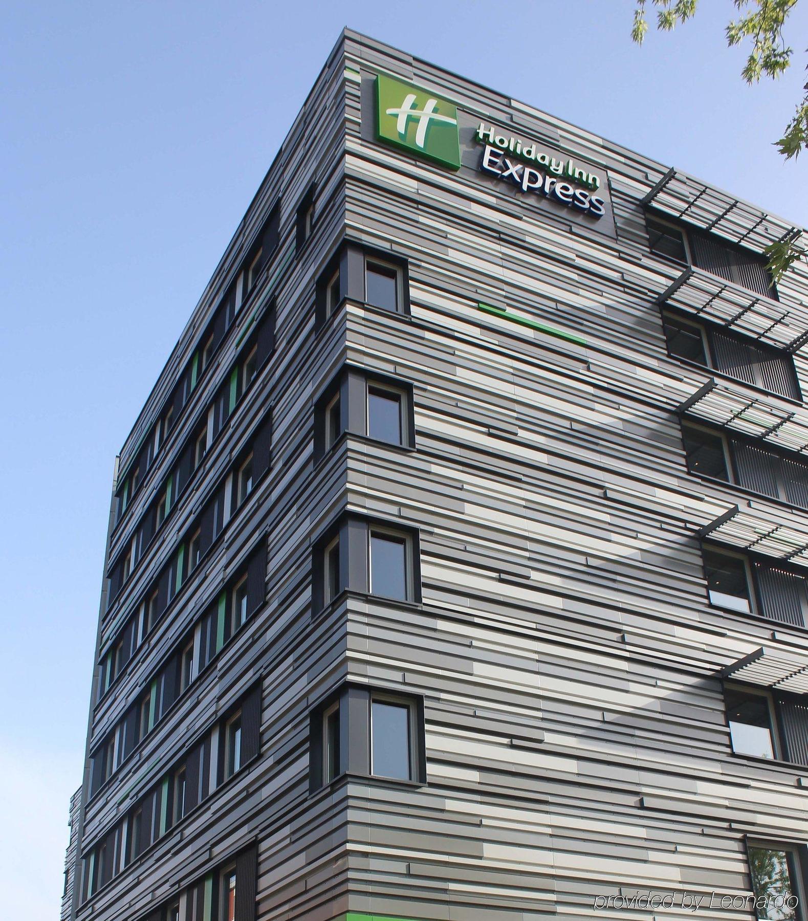Express Centre By Ihg 3*