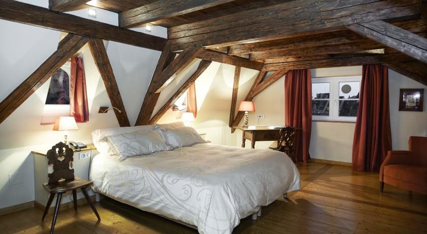 & Le Bouclier D'or Otel 4*