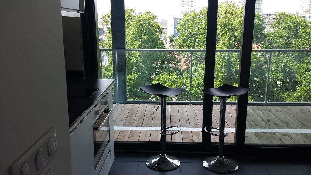 Apartment Studio Avec Terrace Docks *