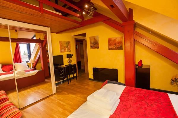 Chambres D'hotes Le Loft 13 Bed & Breakfast *
