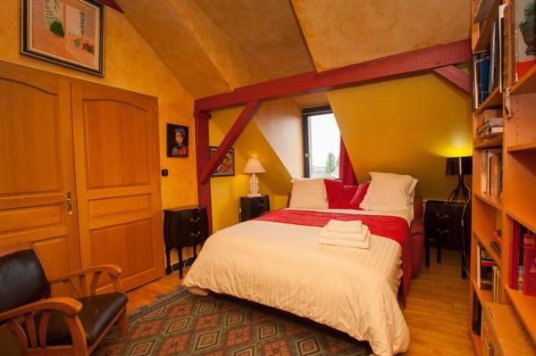 Chambres D'hotes Le Loft 13 Oda ve Kahvaltı