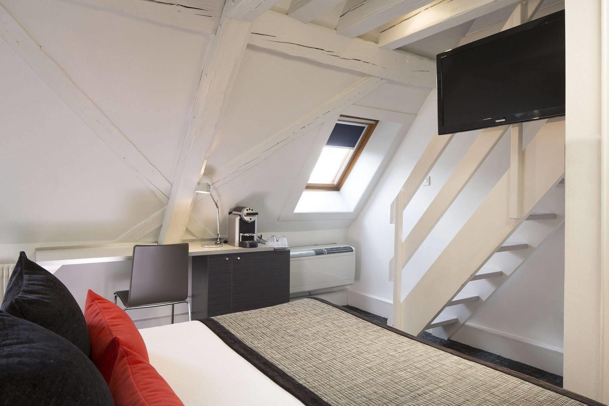Otel Gutenberg 4*