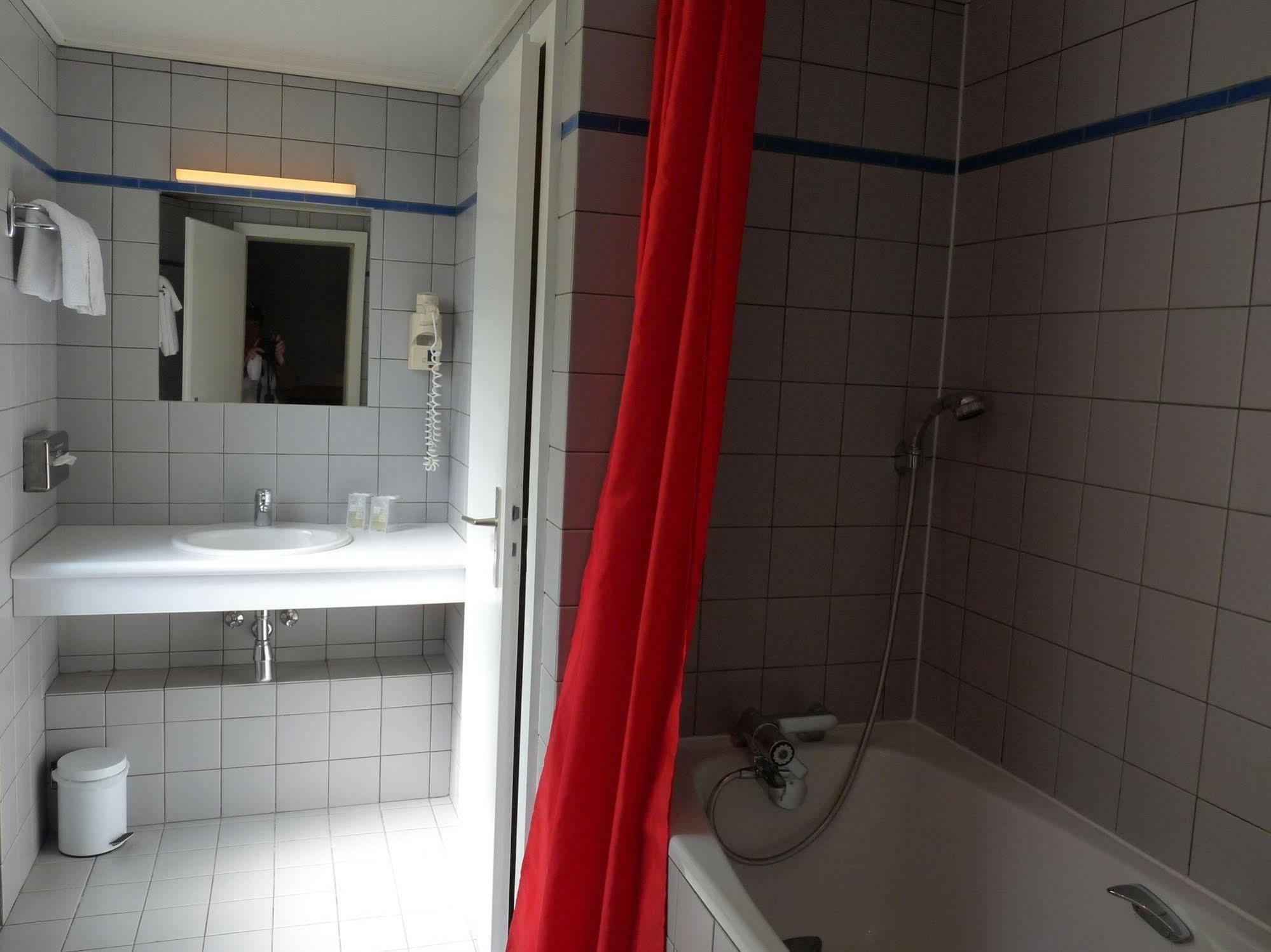 Hotel Du Rhin 2*