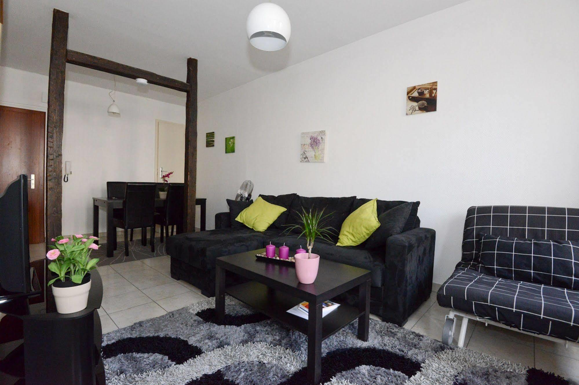 Paola, Pamela, Patricia Et Pascale Apartamento
