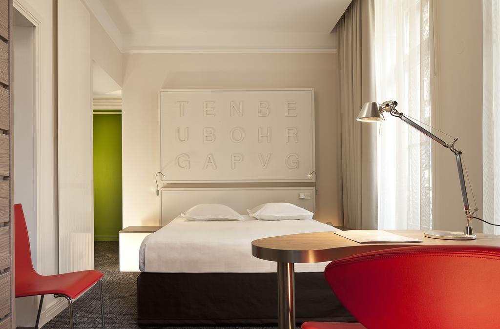 Otel Gutenberg 4*