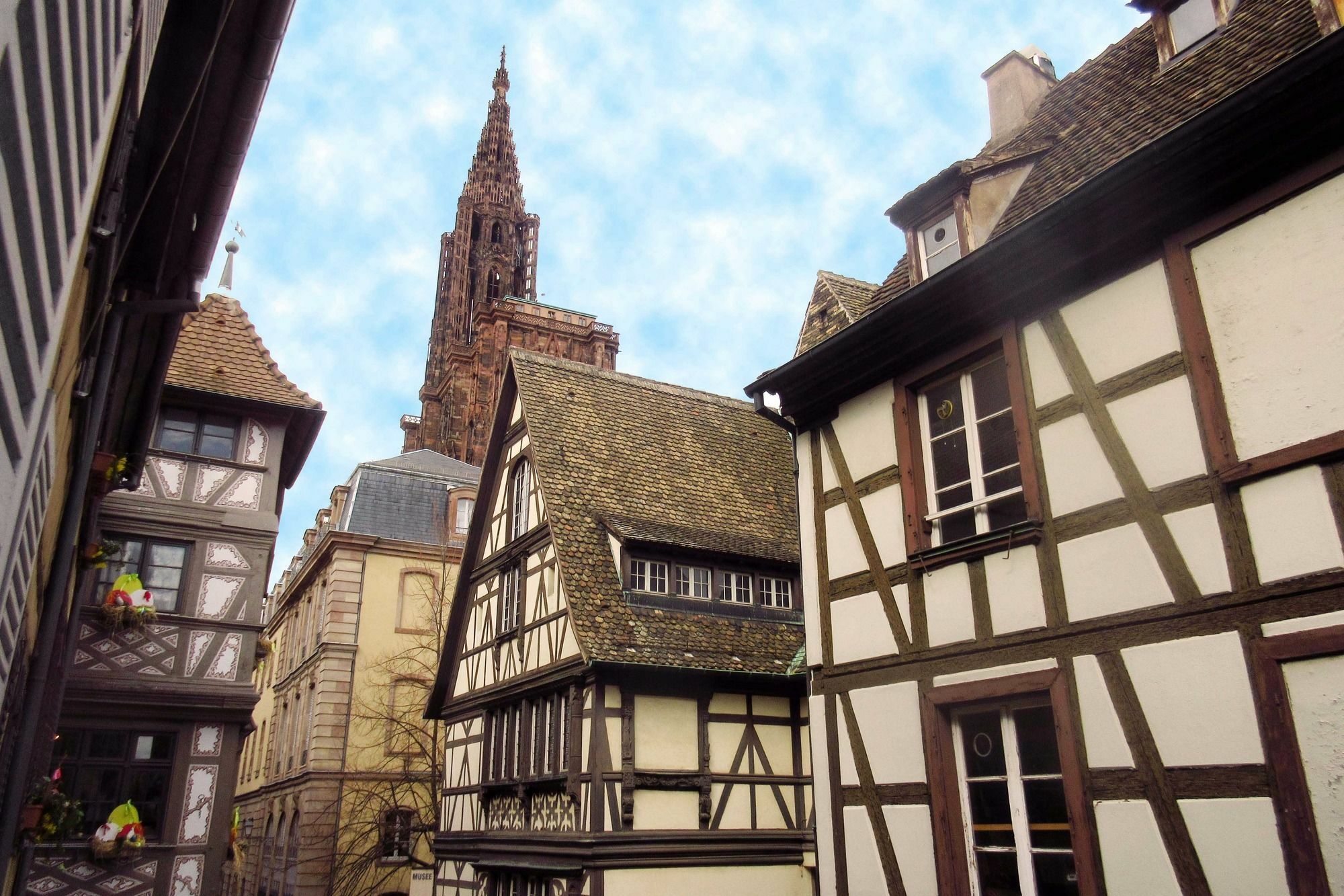 Rue Des Maroquins