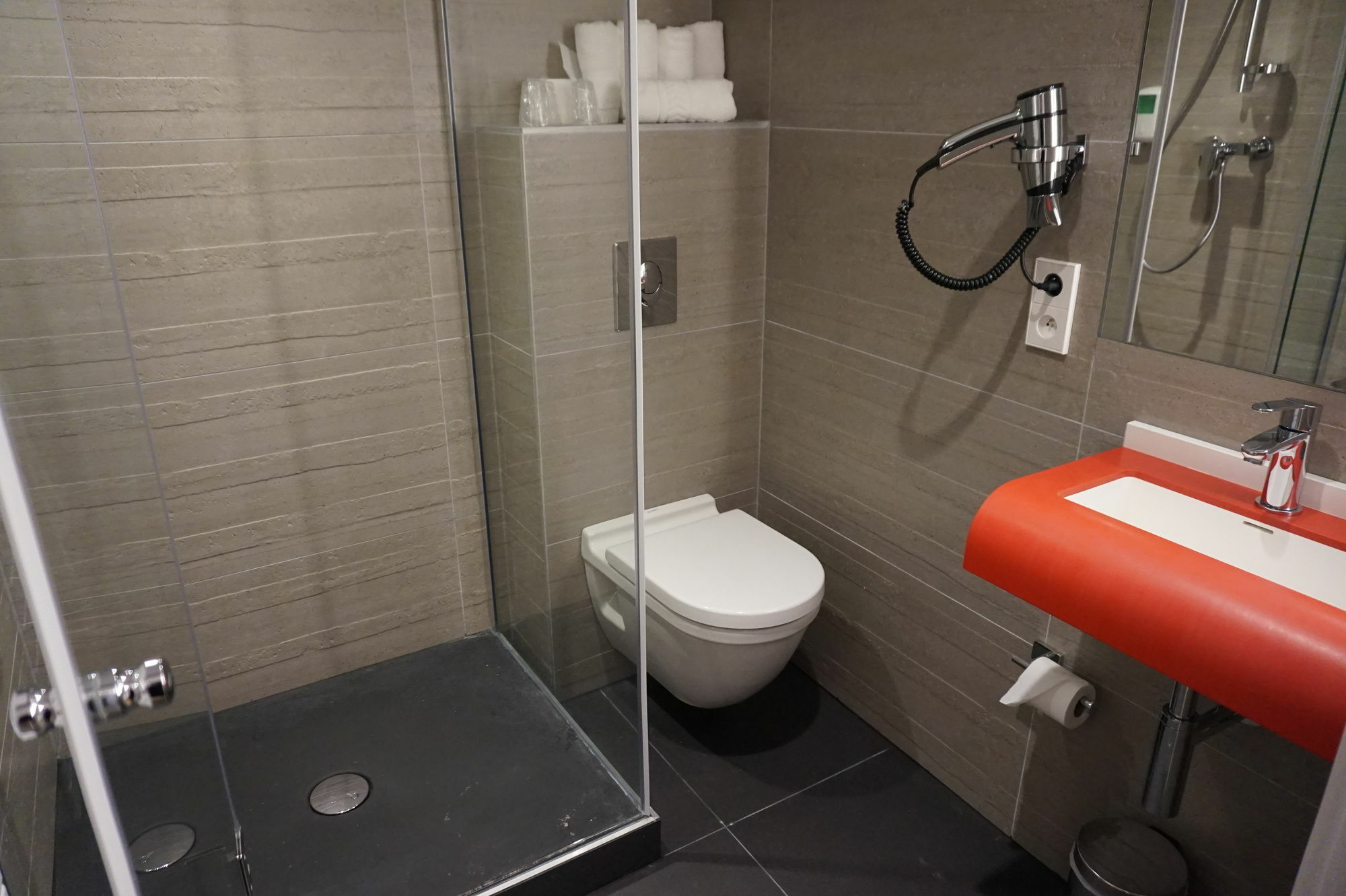 Clapclap Hotel, Food & Bar 3* Strasburg