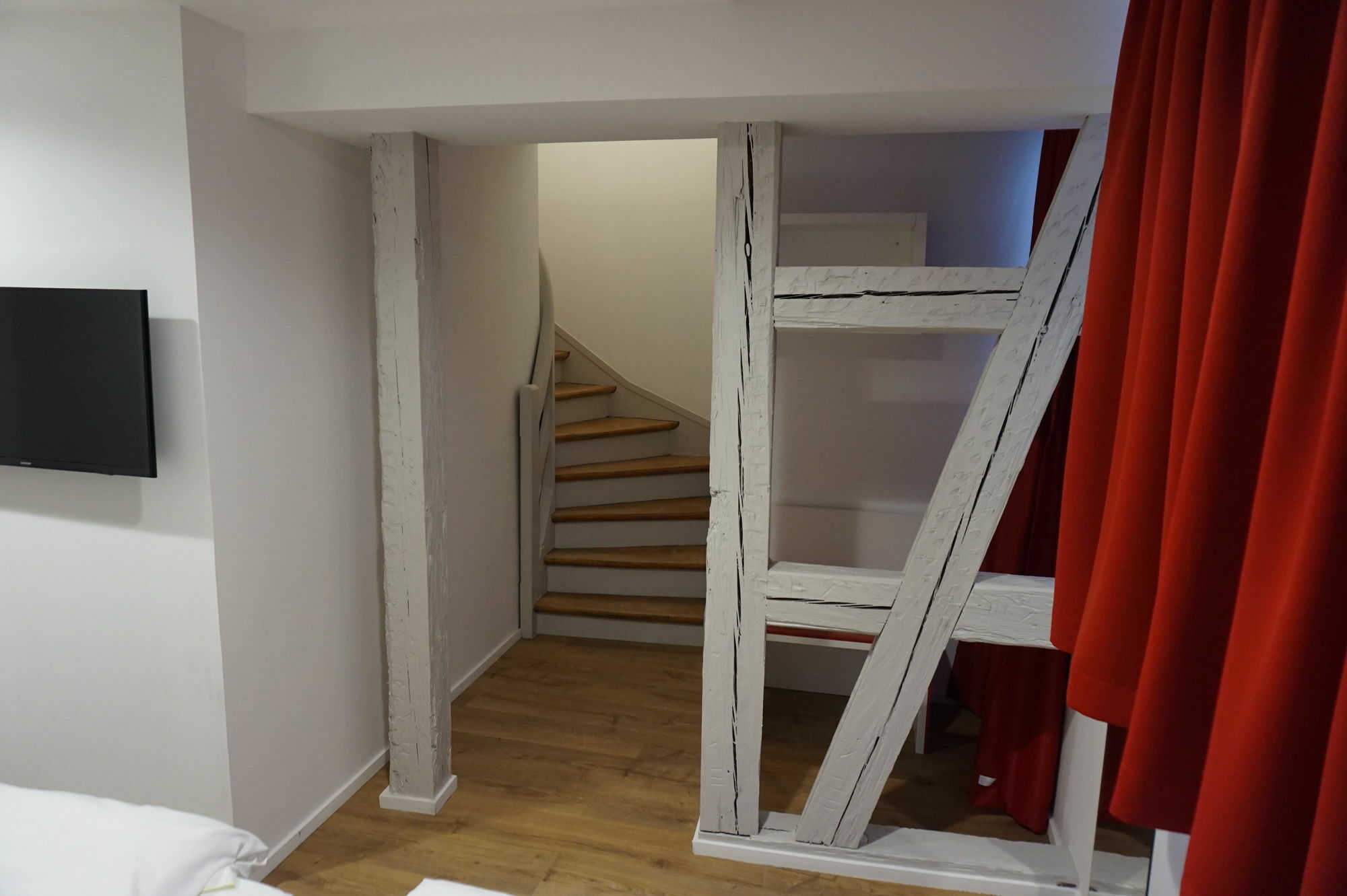 Clapclap Hotel, Food & Bar 3* Strasburg