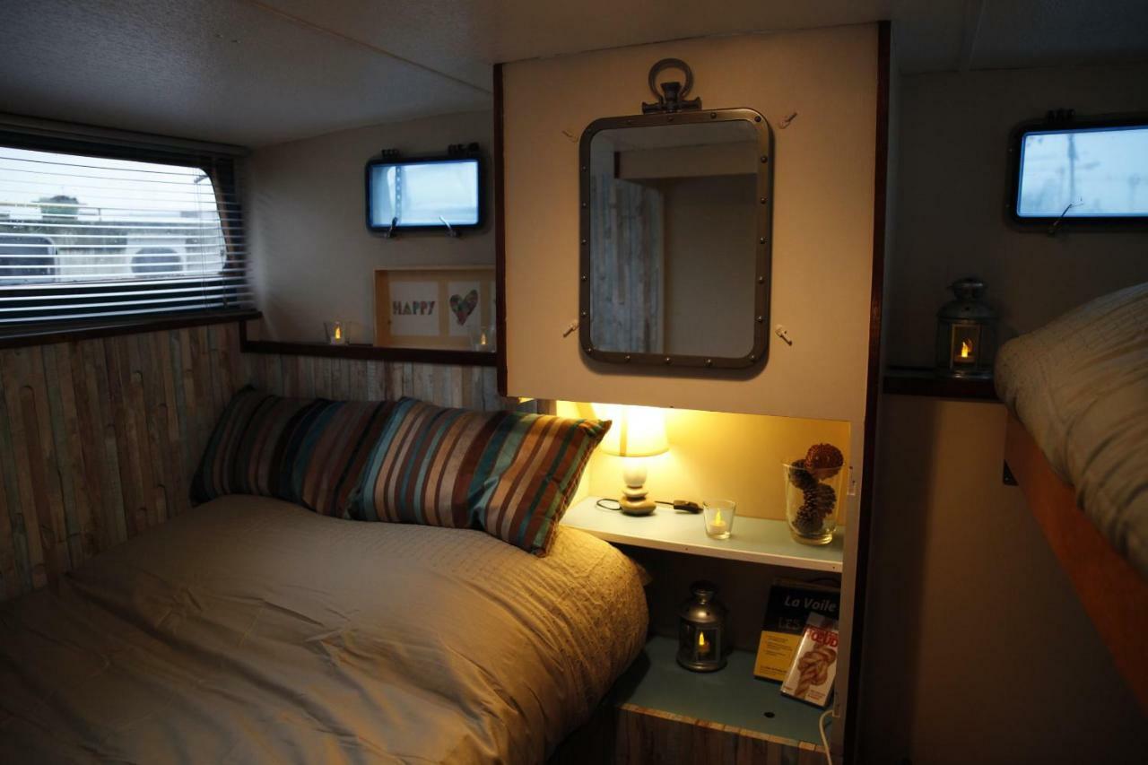 Botel Bateau Eos