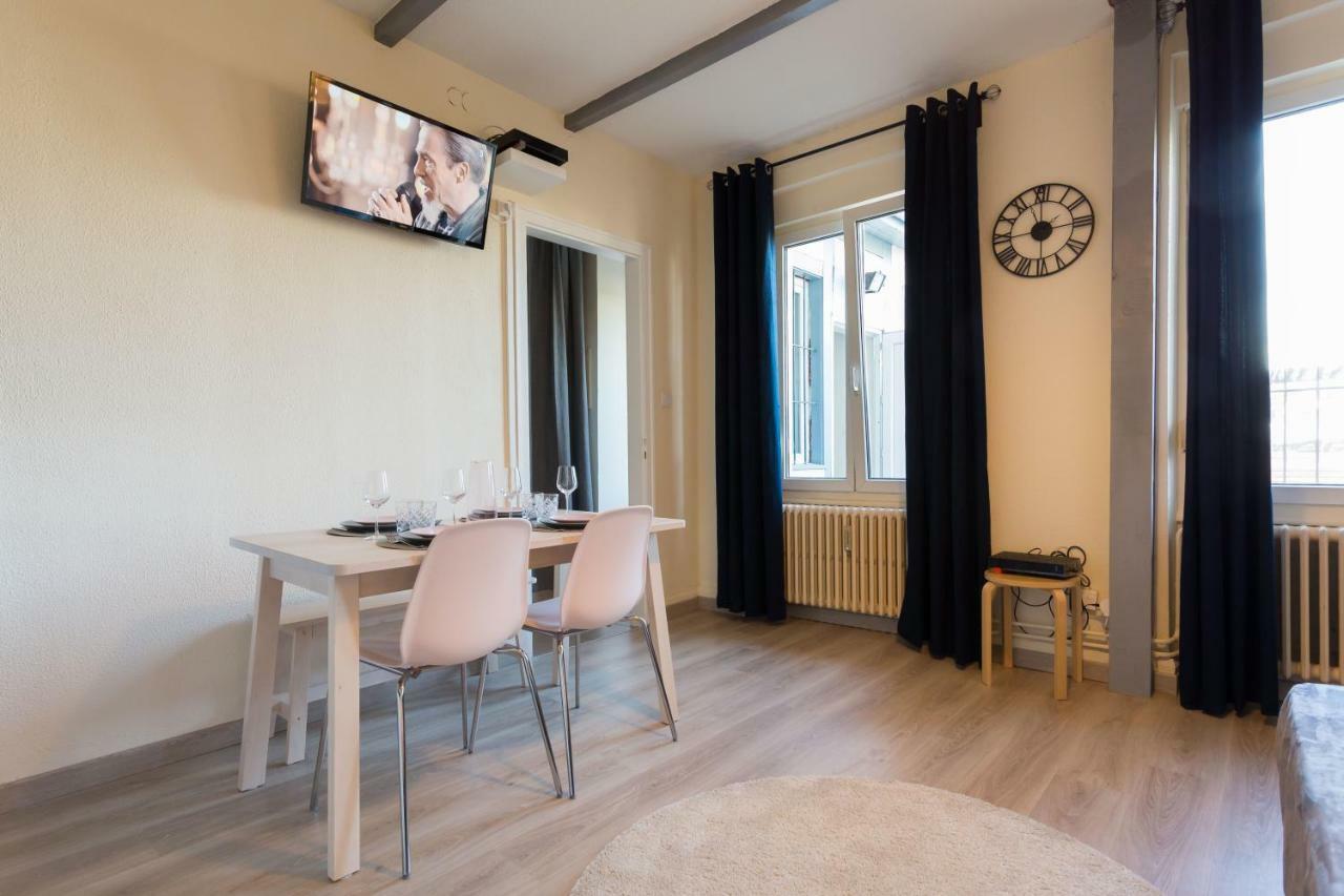 ★ Charmant F2 ★ Gare - Centre ★ Terrasse ★ *