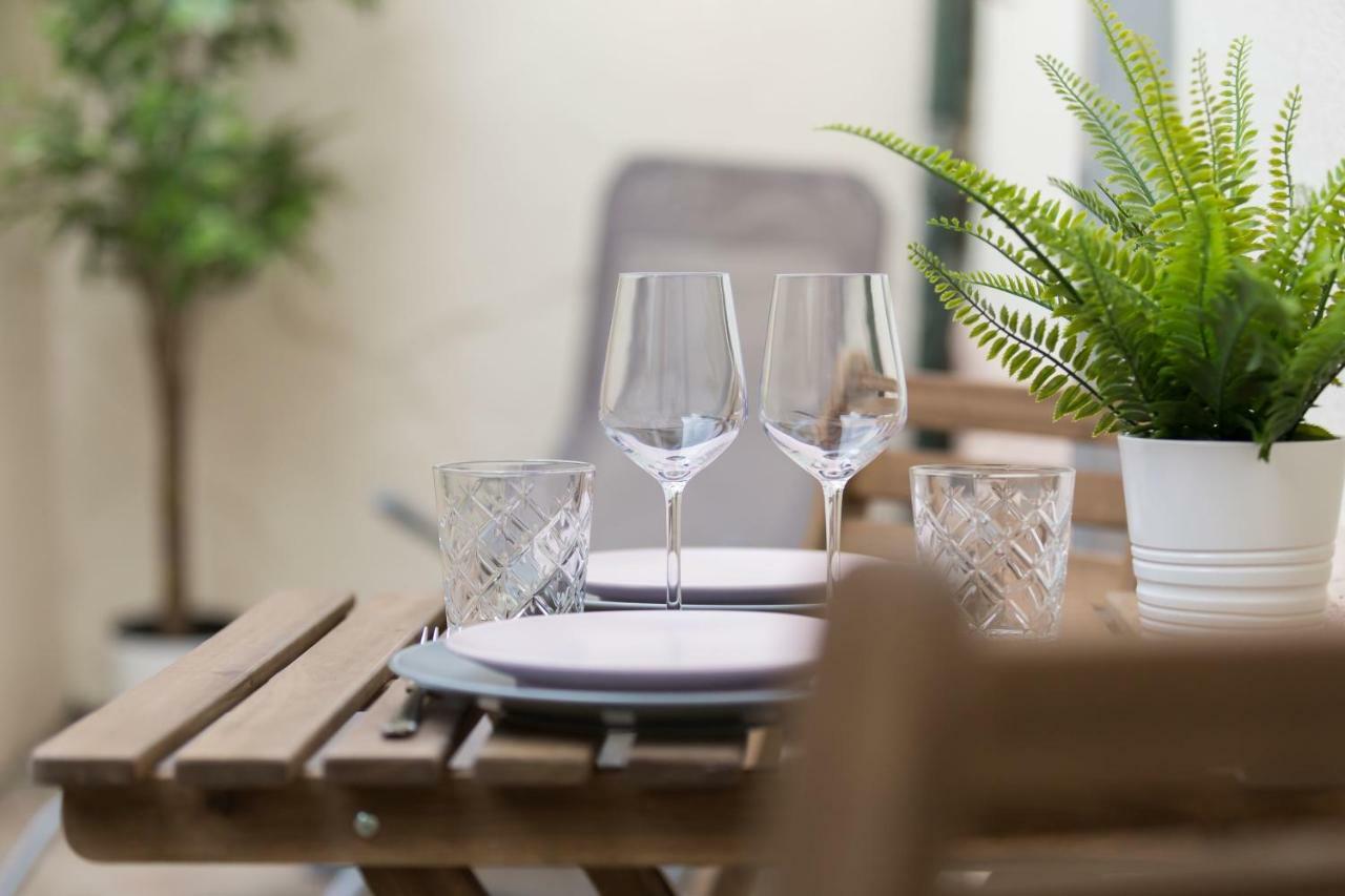 ★ Charmant F2 ★ Gare - Centre ★ Terrasse ★ Apartment