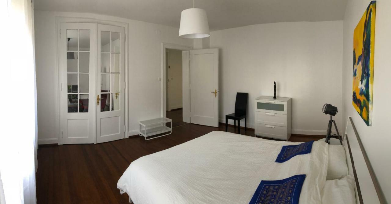 Grand 3 Pieces Stationnement Gratuit Dans La Rue Apartment *
