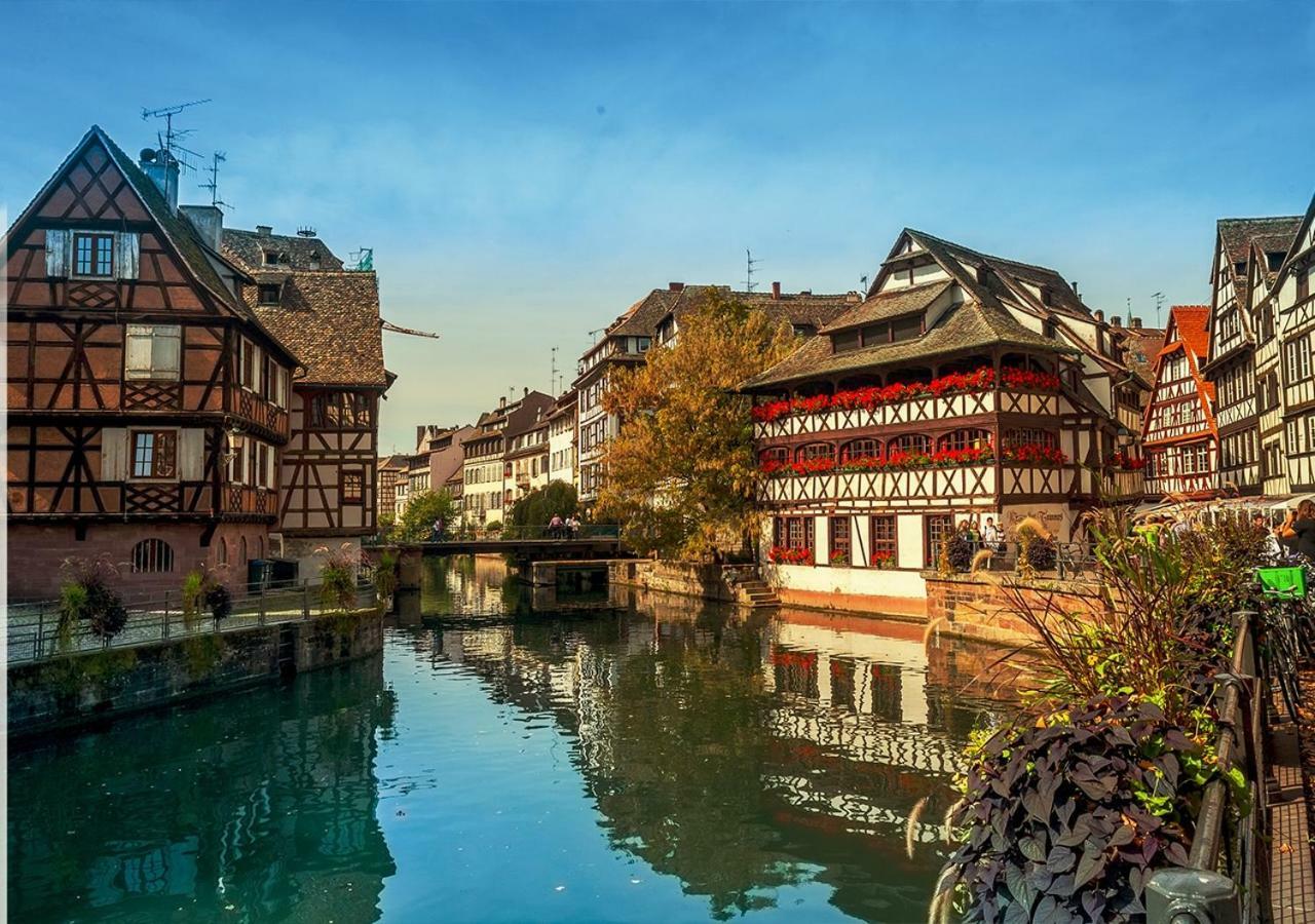 Appartement Grand 3 Pieces Stationnement Gratuit Dans La Rue Straatsburg