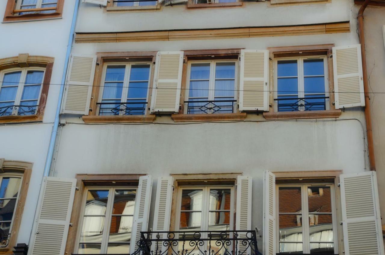 Apartment Quatre Chaises *