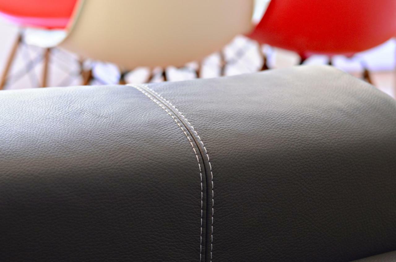 Daire Quatre Chaises