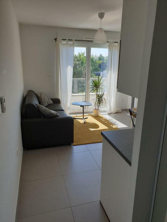 Centre - Superbe F2 - Classe 3 Etoiles Apartament