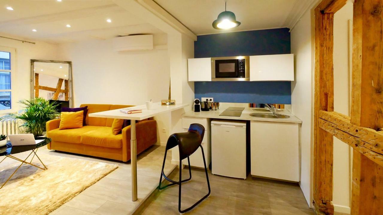 Life Renaissance - New Concept - Place Kleber * Strasbourg
